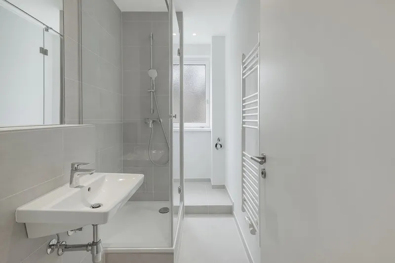 Nachmieter für wunderschöne 3-Zimmer Wohnung mit Einbauküche gesucht! — photo 1